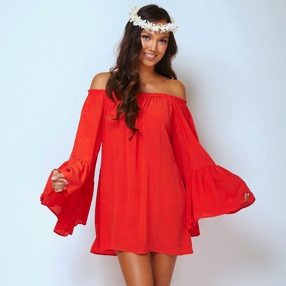 Indah Dresses & Skirts - ☀️INDAH Kamani Ruffle Sleeve Mini Dress☀️